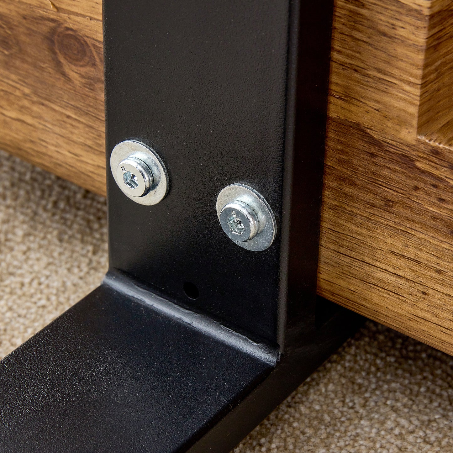 A coffee table made of American vintage MDF material.