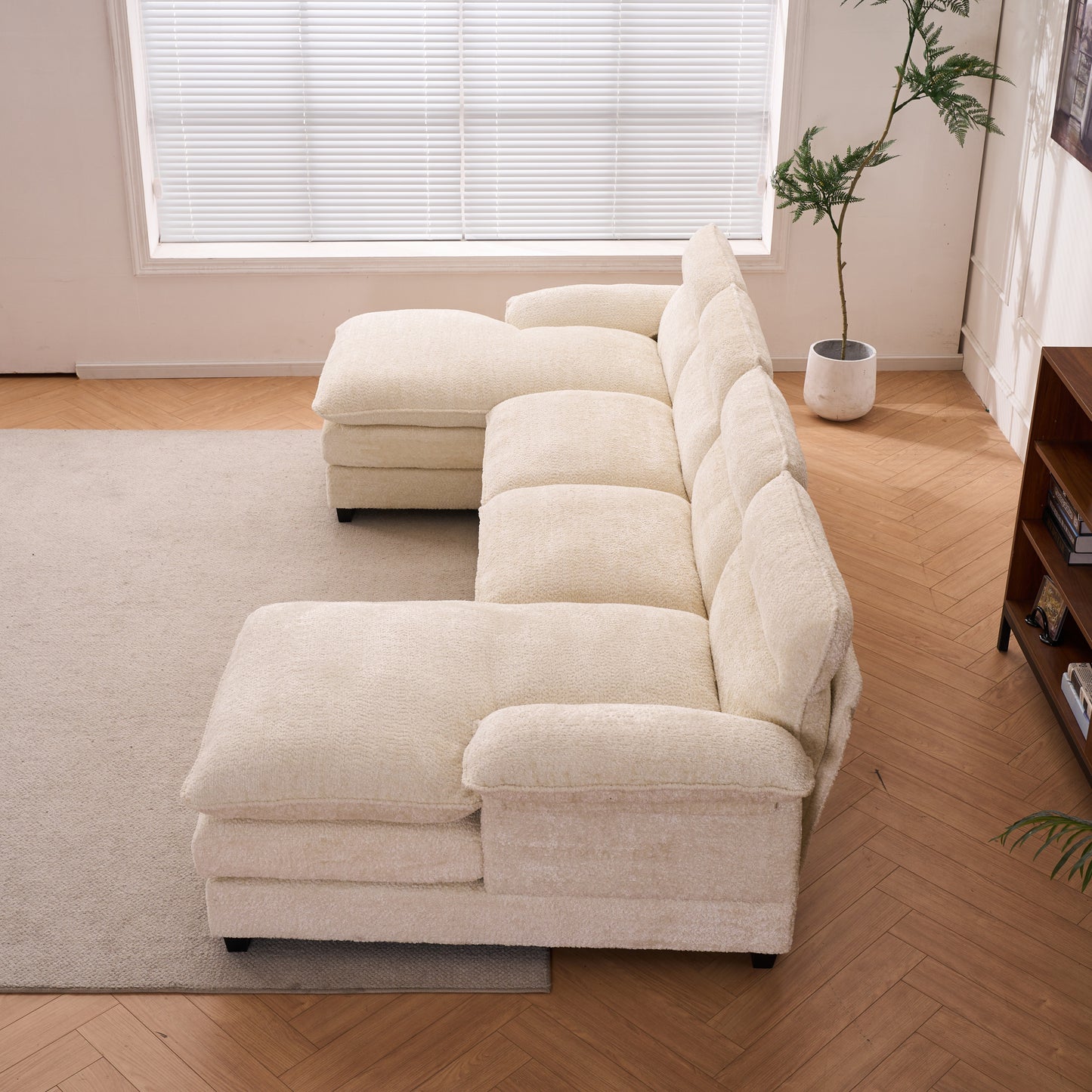 U-shaped sofa, including two single seats and two chaise