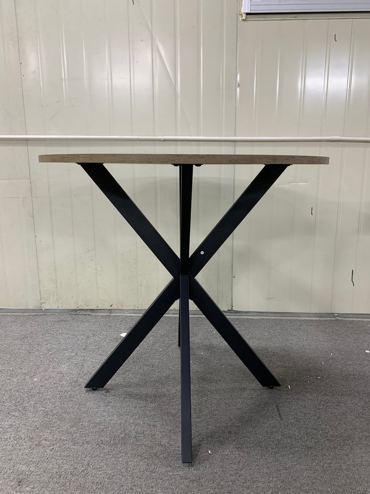 31.5 Inch Round Dining Table (only table)